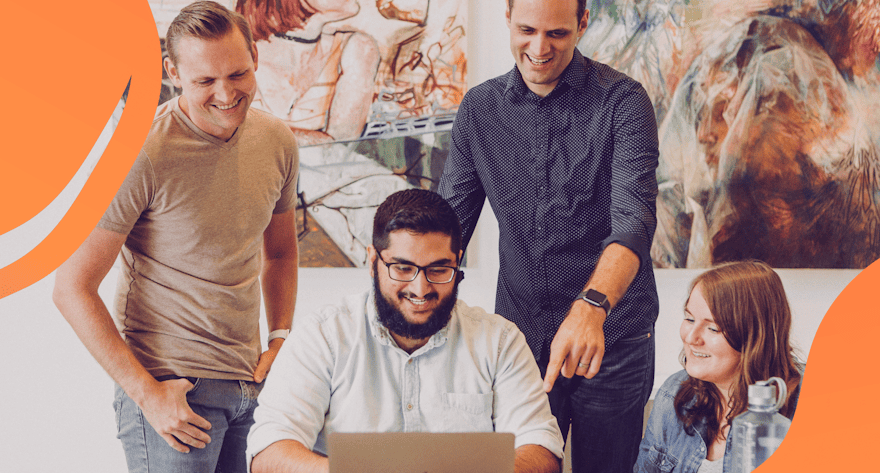 Teamwork im Lehrerzimmer